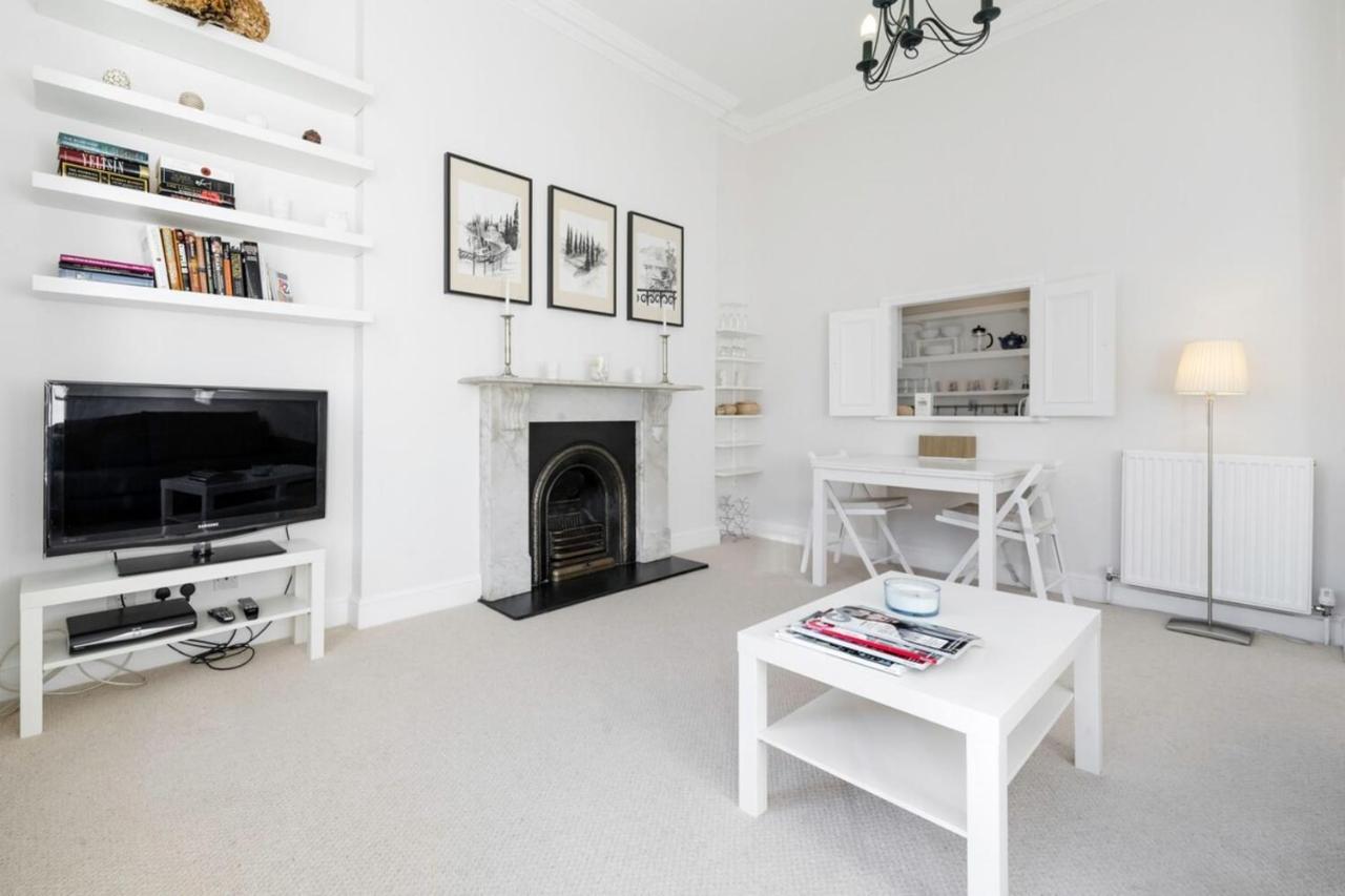 Elegant Earl'S Court 2 Bedroom Flat Just 4 Minutes From Tube London Exteriör bild