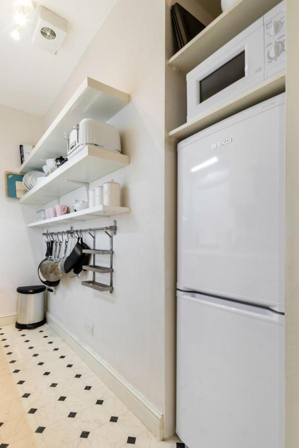 Elegant Earl'S Court 2 Bedroom Flat Just 4 Minutes From Tube London Exteriör bild
